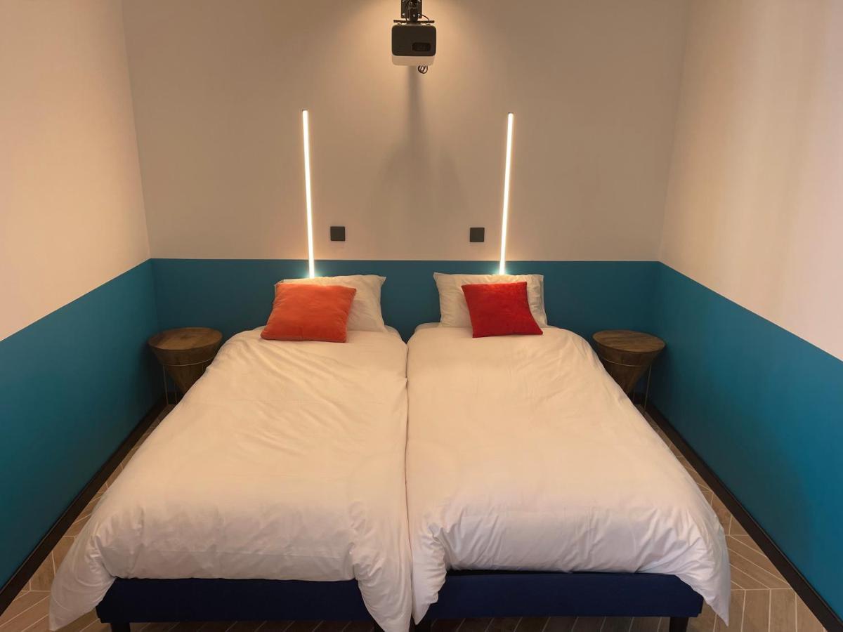 Roma Divine Home Cinema Et Jardin 尼姆 外观 照片